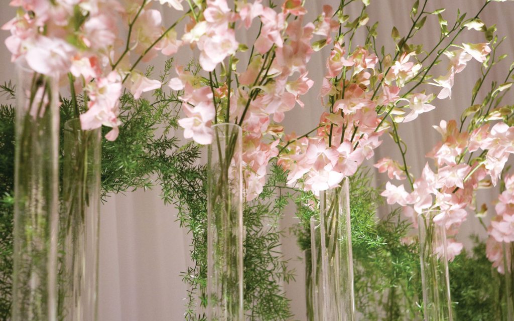 floral arrangements for corporate events in Dubai